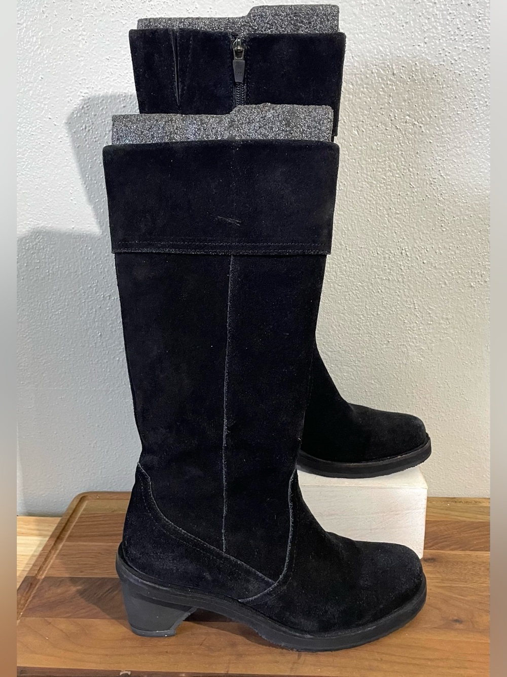 Dansko Black Suede Tall Boots Vibram Sole Foldover 8.5/9 Zip Moto Modern Urban